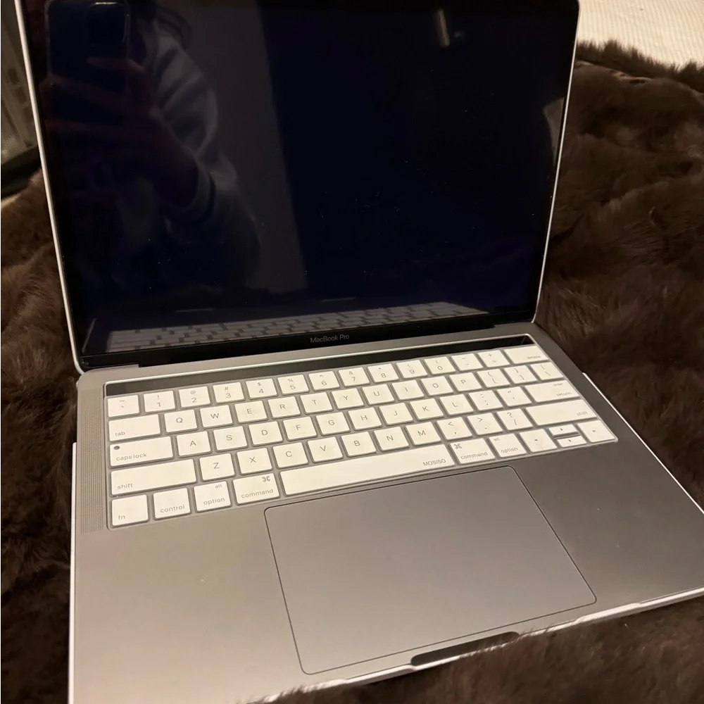 Apple MacBook Pro 2019 - Dark Grey